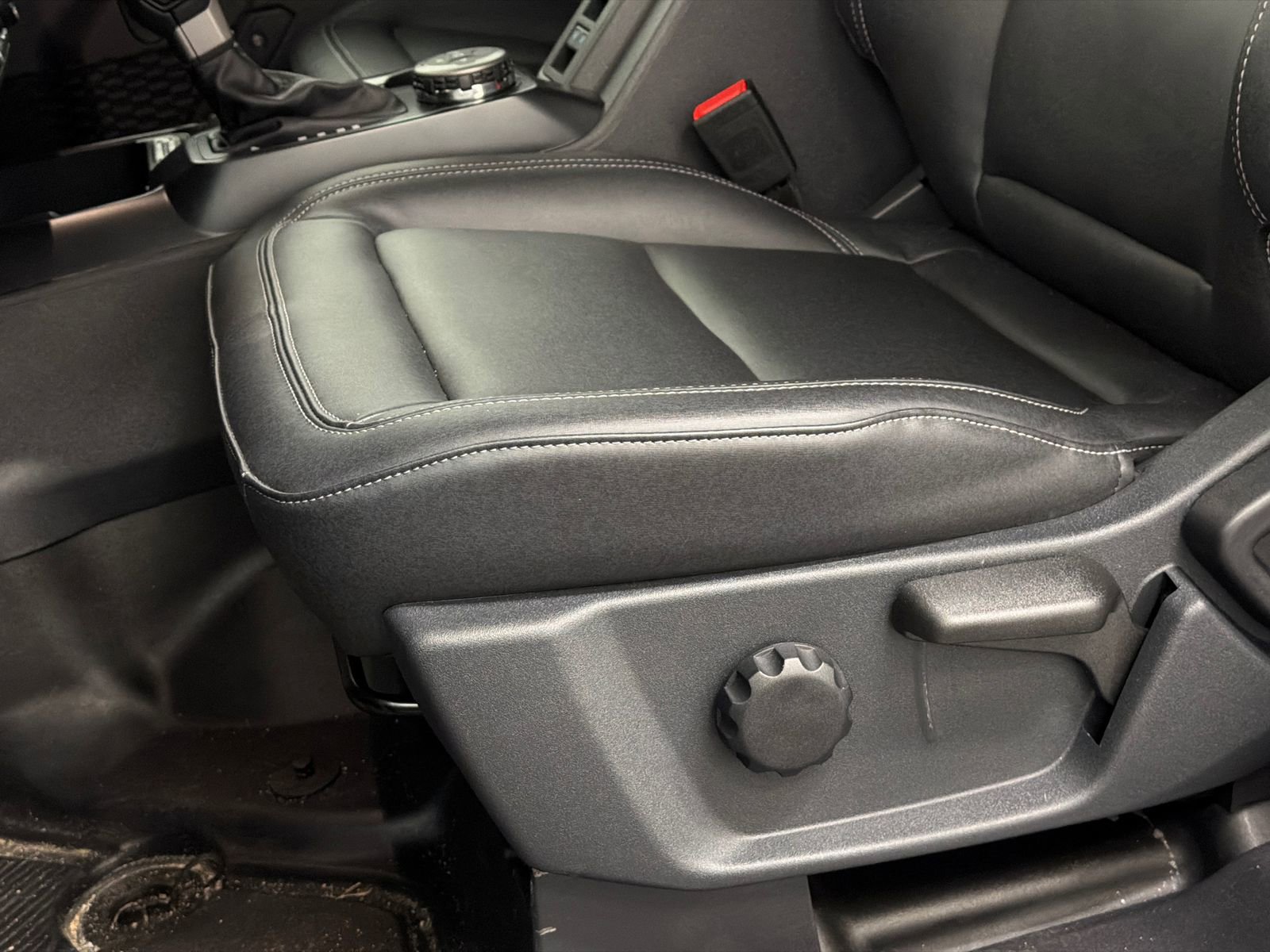 New 2025 Ford Bronco Big Bend image 16