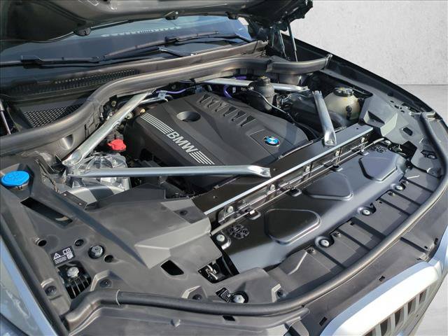 Certified 2026 BMW X5 xDrive40i w/ M Sport Package AWD/4WD image 25