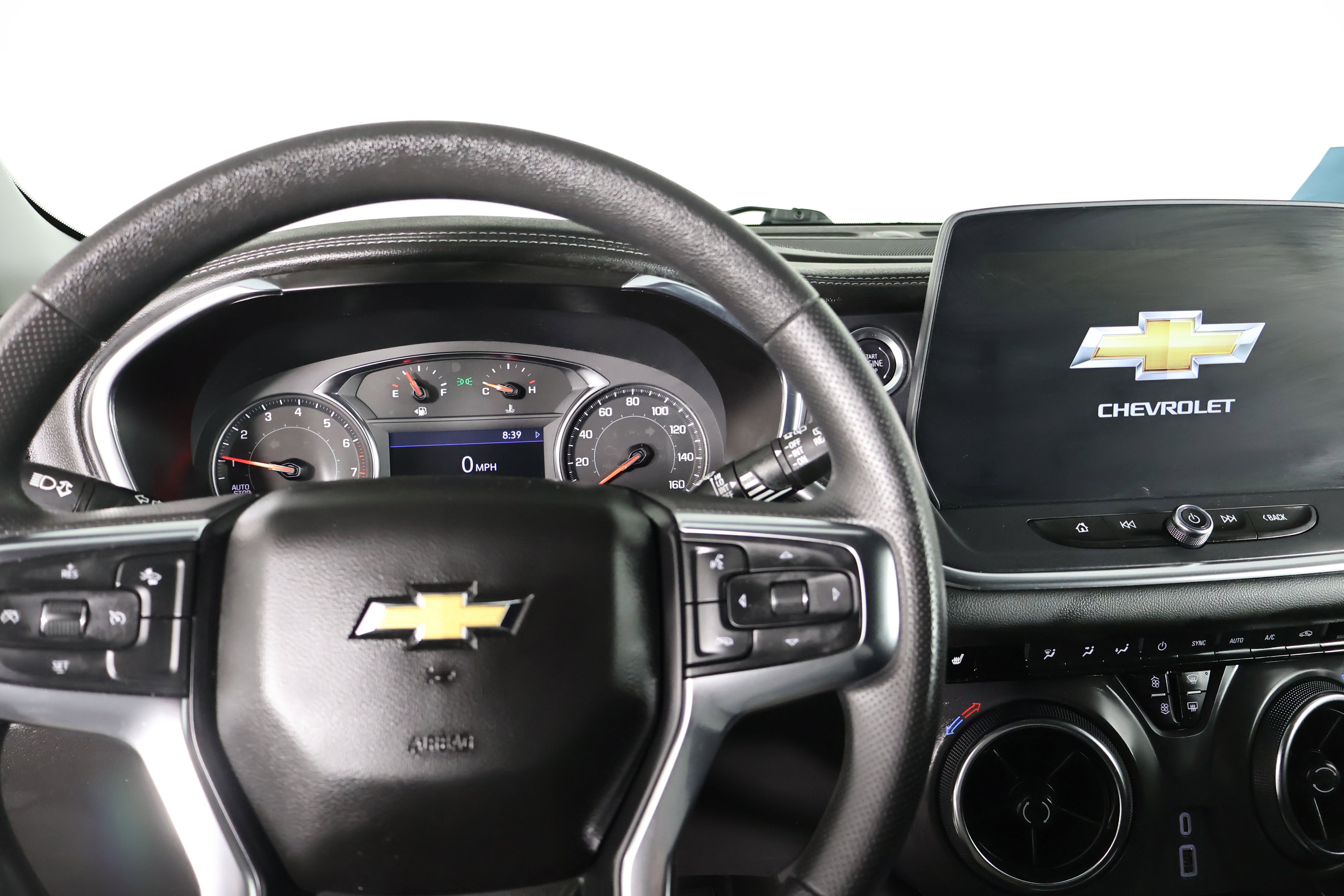 Used 2025 Chevrolet Blazer LT AWD/4WD image 16