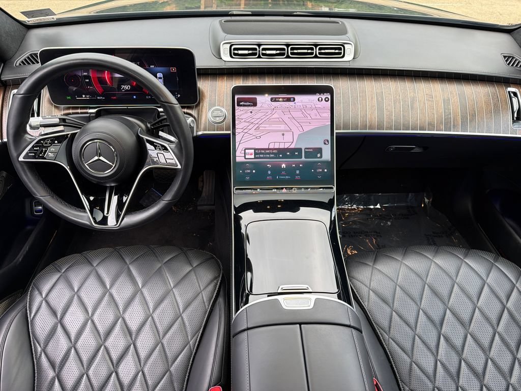 Used 2022 Mercedes-Benz S 580 4MATIC Sedan w/ Rear Seat Package image 21