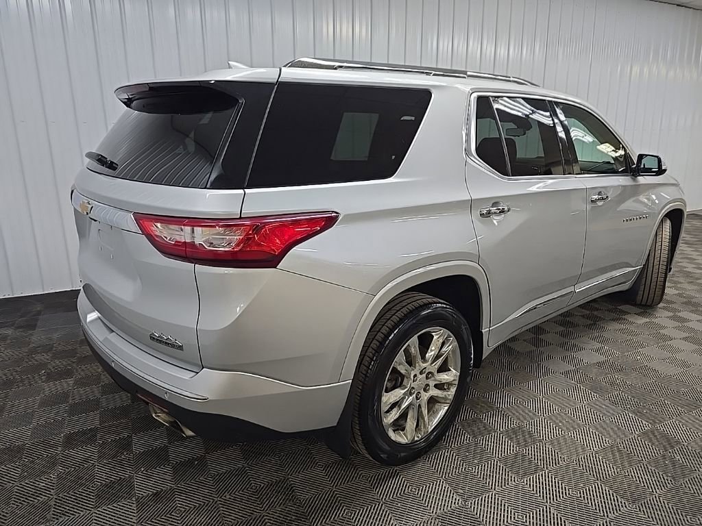 Used 2018 Chevrolet Traverse High Country image 10