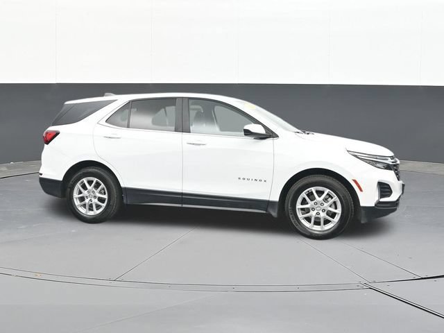 Used 2024 Chevrolet Equinox LT FWD image 17