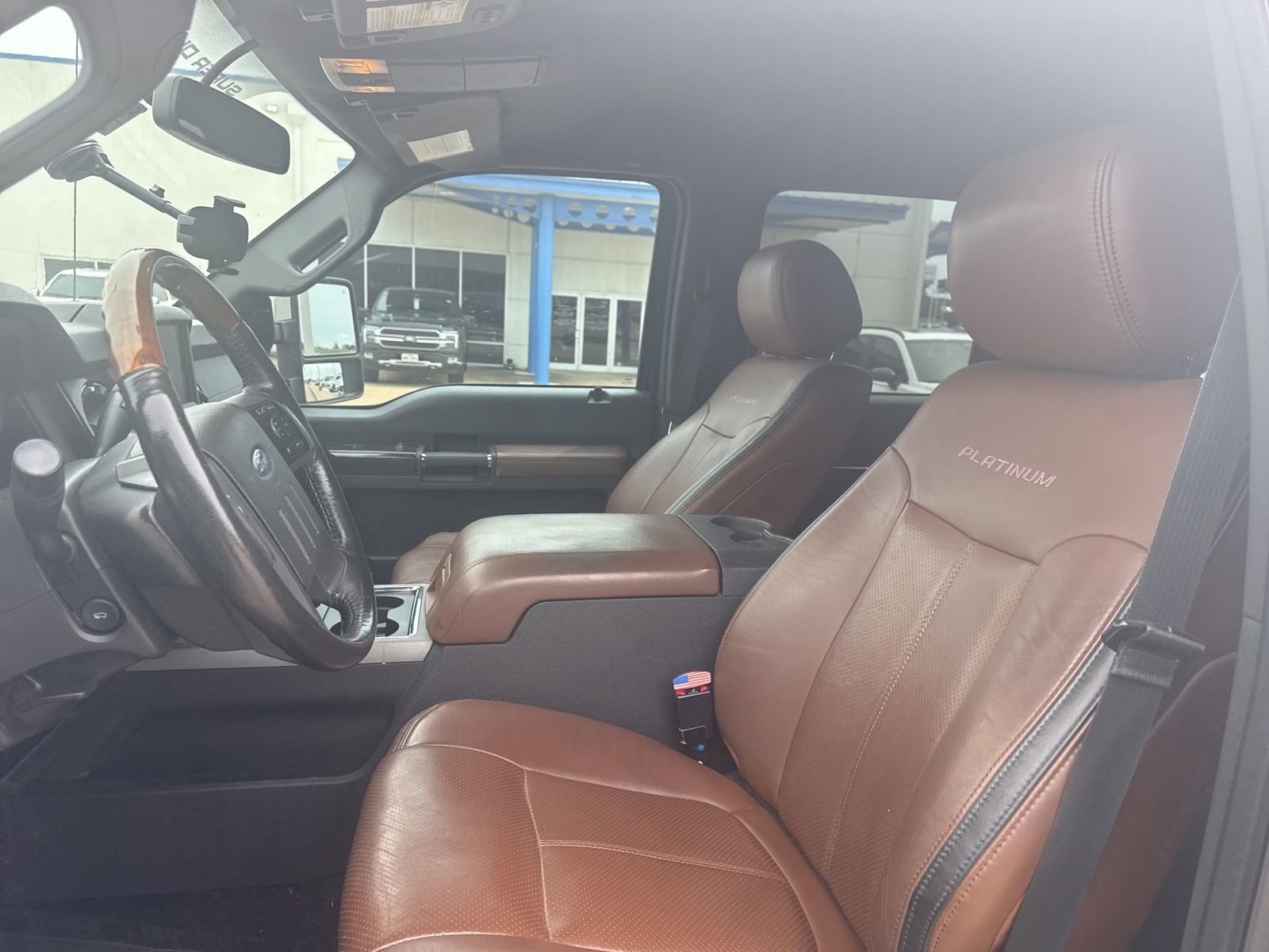 Used 2015 Ford F250 Platinum AWD/4WD image 8