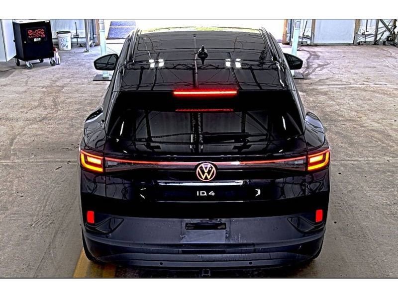 Used 2024 Volkswagen ID.4 Pro S AWD/4WD image 5