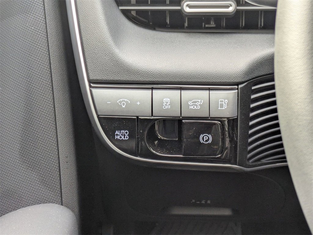 New 2025 Hyundai Ioniq 5 SEL image 16