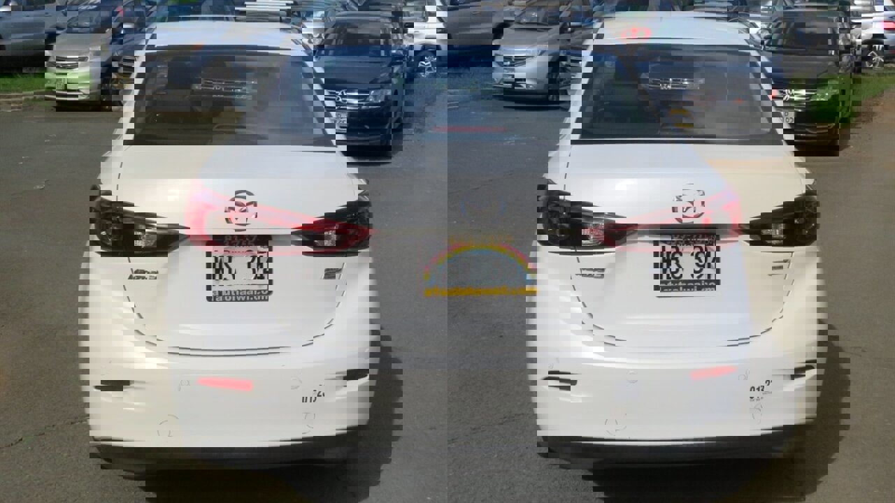 Used 2014 MAZDA MAZDA3 i SV image 8