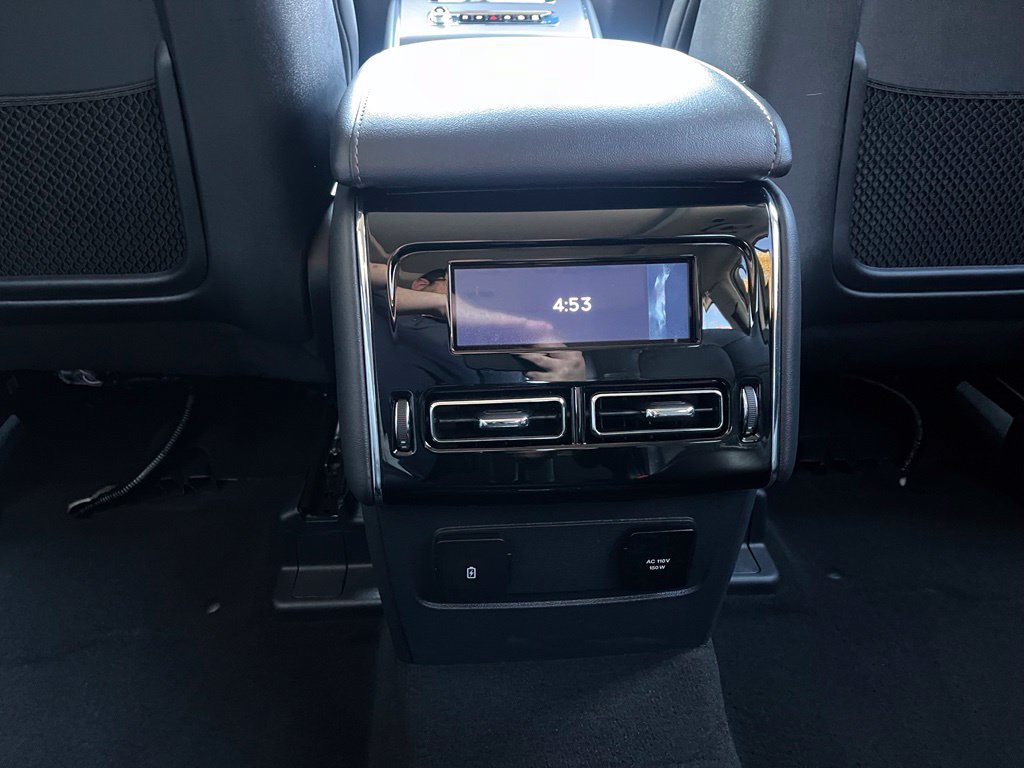 Used 2026 Lincoln Aviator AWD image 15