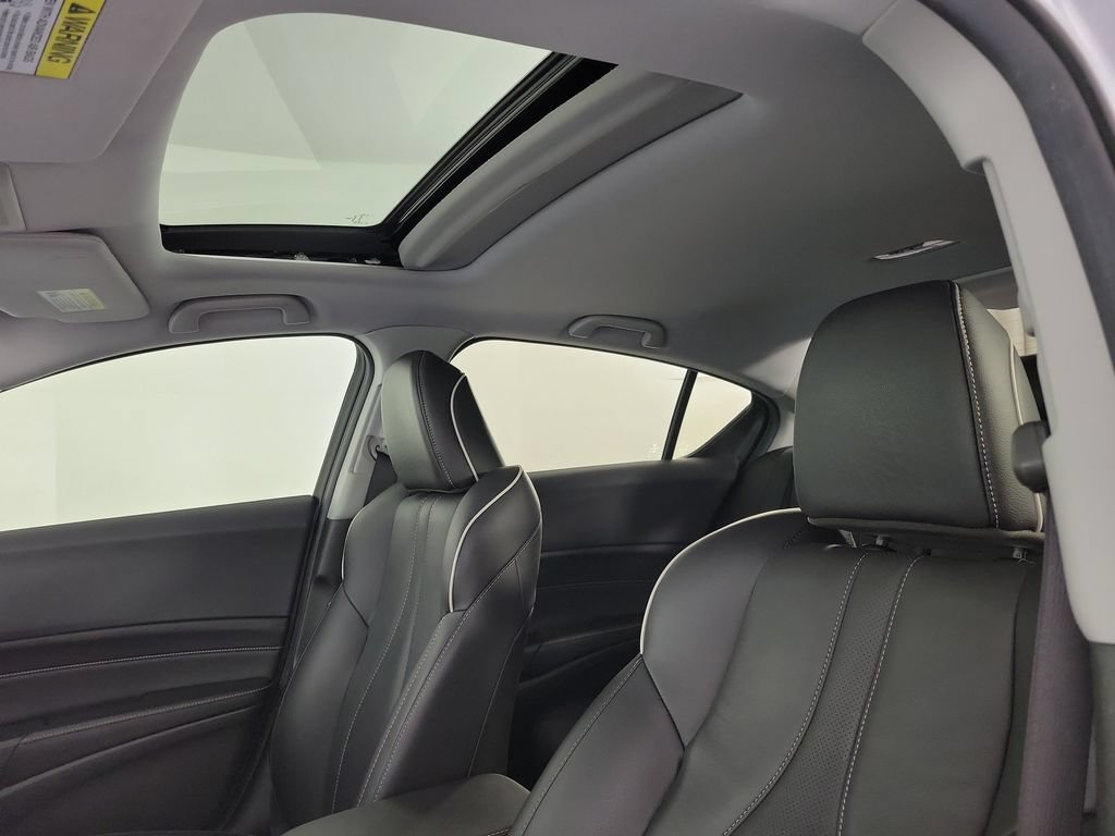 Used 2022 Acura ILX w/ Premium Package FWD image 16