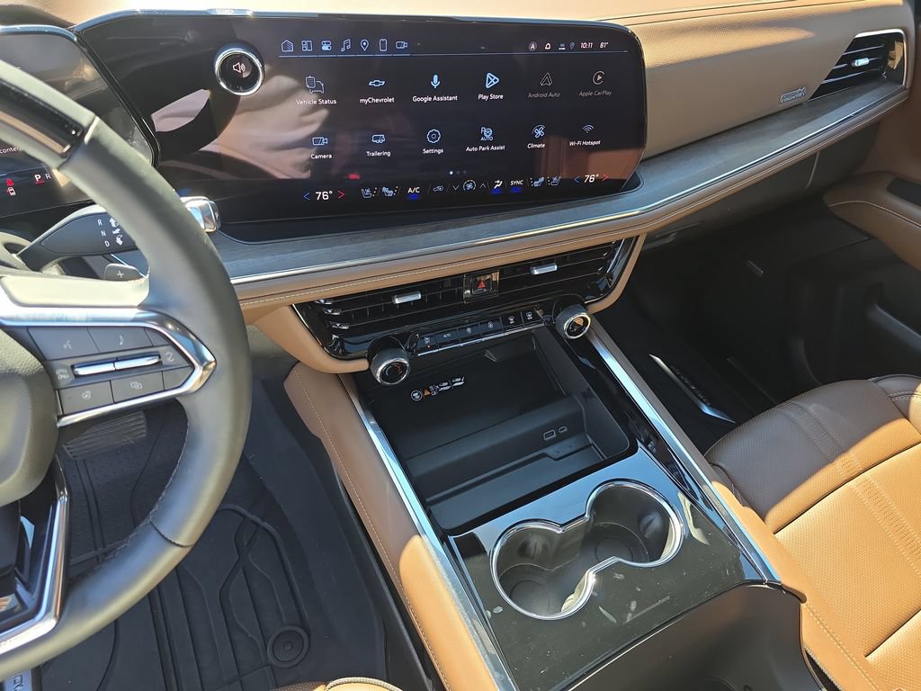 Used 2025 Chevrolet Tahoe High Country AWD/4WD image 30