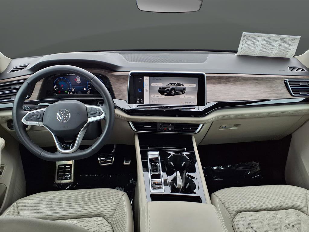 Used 2025 Volkswagen Atlas SEL Premium R-Line image 24