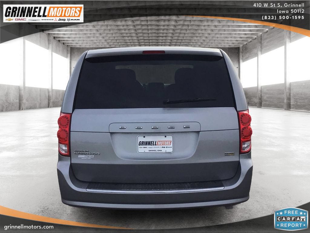 Used 2017 Dodge Grand Caravan SE FWD image 6