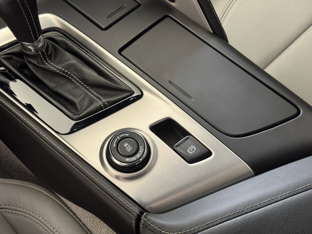 Used 2019 Chevrolet Corvette Z06 w/ Battery Protection Package image 18