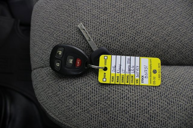 Used 2016 Chevrolet Express 3500 LT w/ LT Preferred Equipment Group image 4
