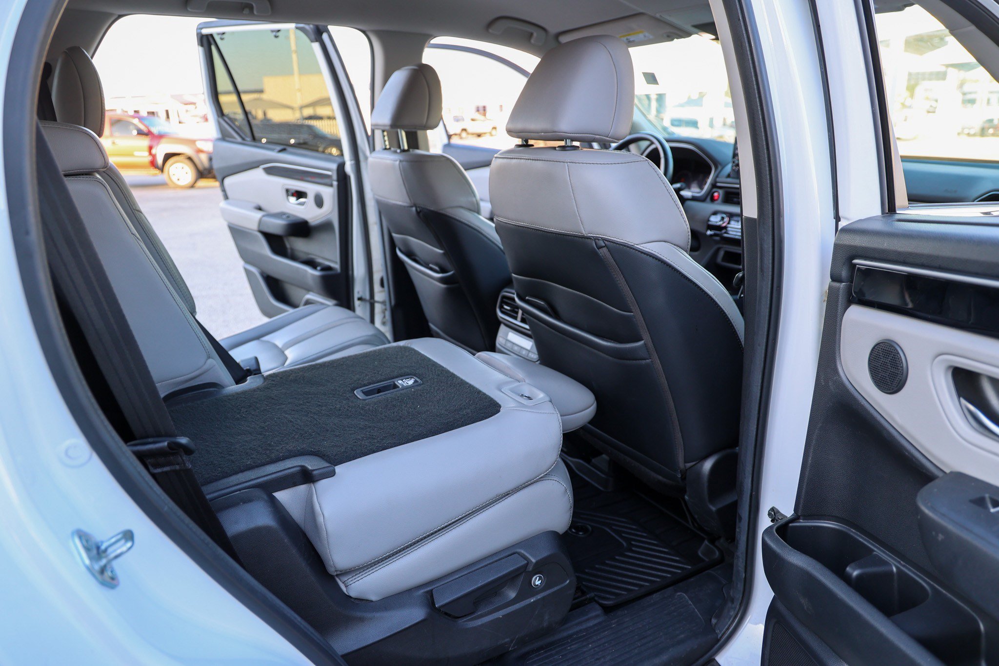 Used 2024 Honda Pilot EX-L image 43