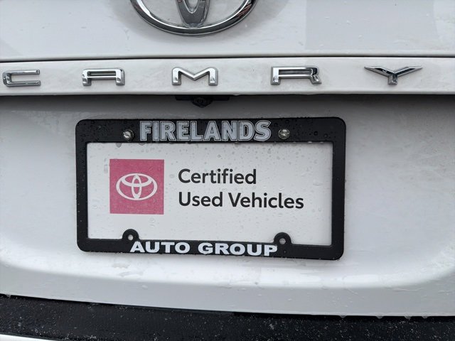 Used 2024 Toyota Camry SE image 10