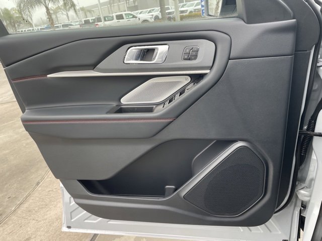 New 2026 Ford Explorer ST w/ Sun And Sound Package image 18