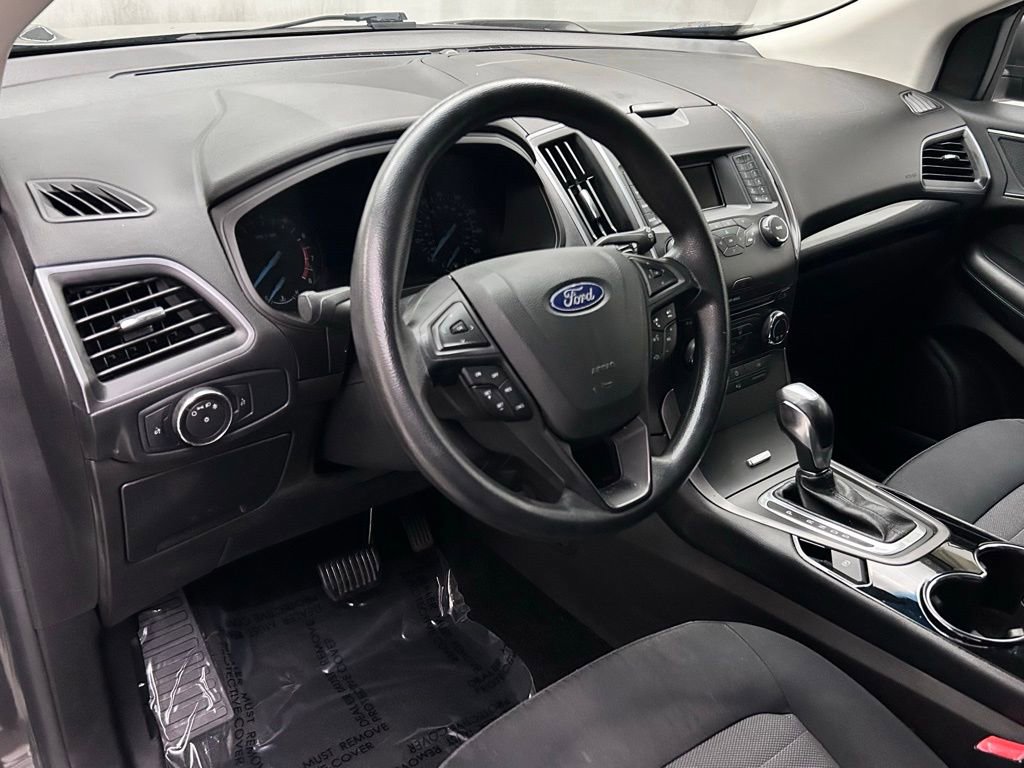 Used 2018 Ford Edge SE AWD/4WD image 11