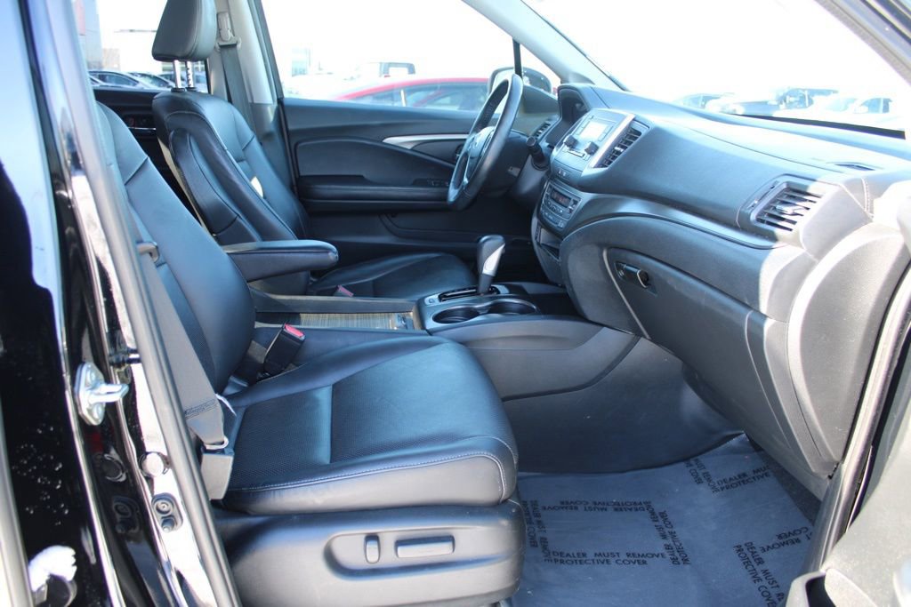Used 2017 Honda Ridgeline RTL image 18
