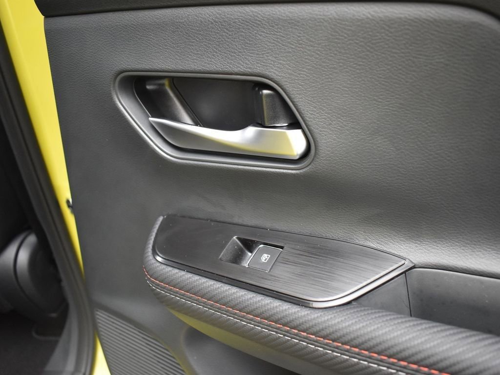 New 2025 Nissan Kicks SR image 20