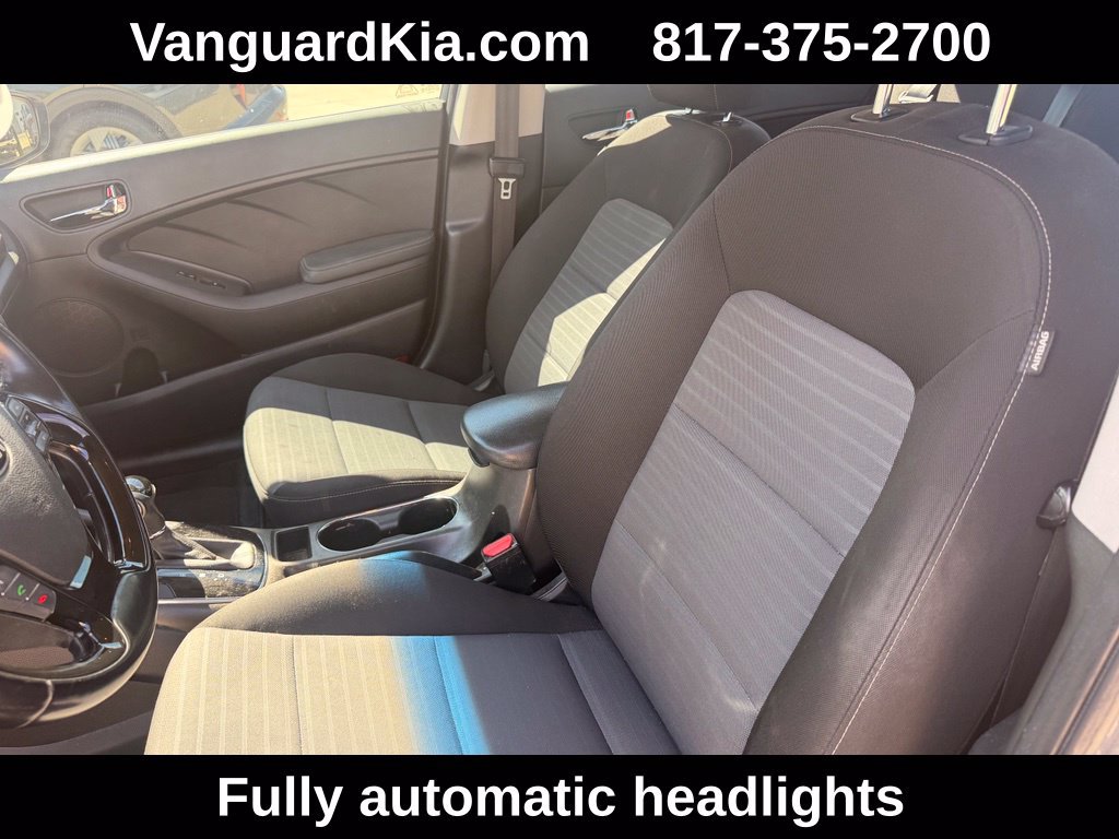 Used 2017 Kia Forte S w/ S Technology Package FWD image 13