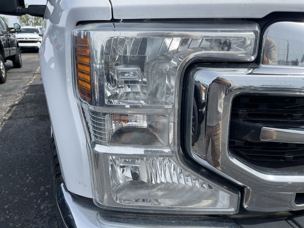 Used 2022 Ford F350 Lariat w/ Chrome Package AWD/4WD image 12