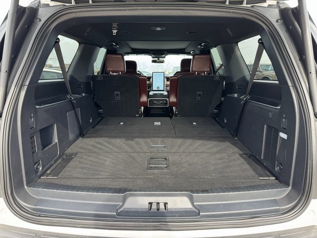 Used 2022 Ford Expedition Max Limited image 19