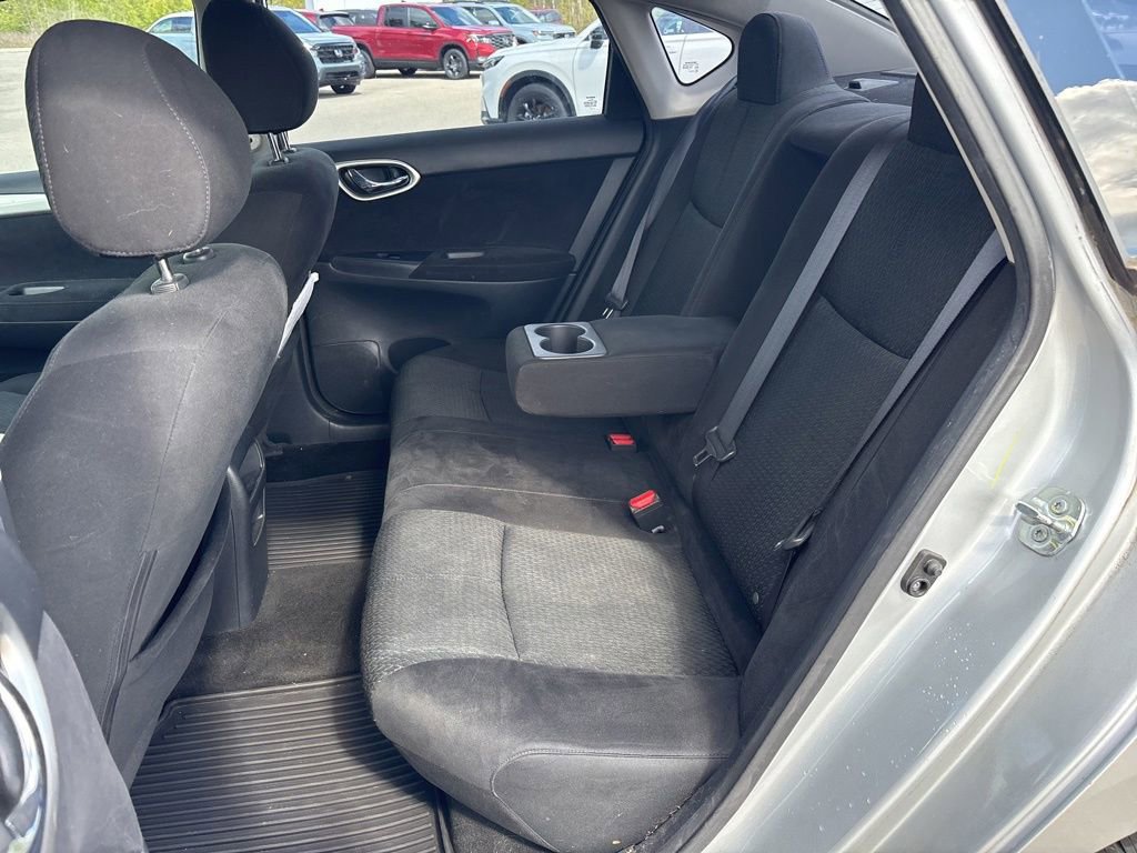 Used 2015 Nissan Sentra SR FWD image 13