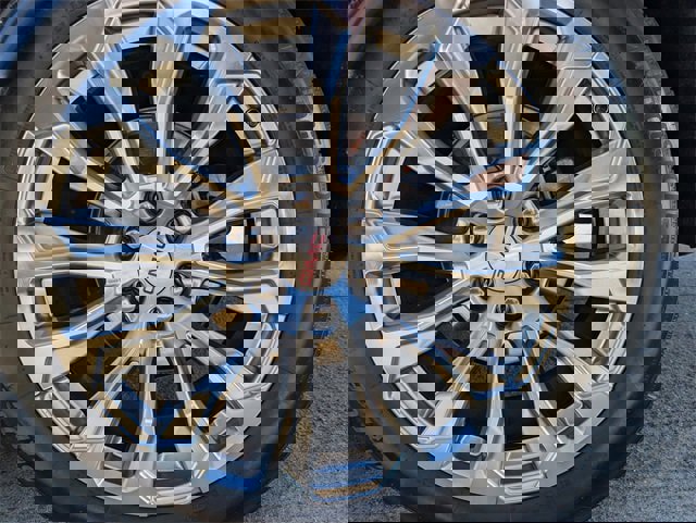 Certified 2024 GMC Yukon Denali w/ Advanced Technology Package image 7