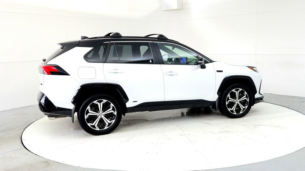 Certified 2023 Toyota RAV4 XSE w/ Weather Package AWD/4WD image 6