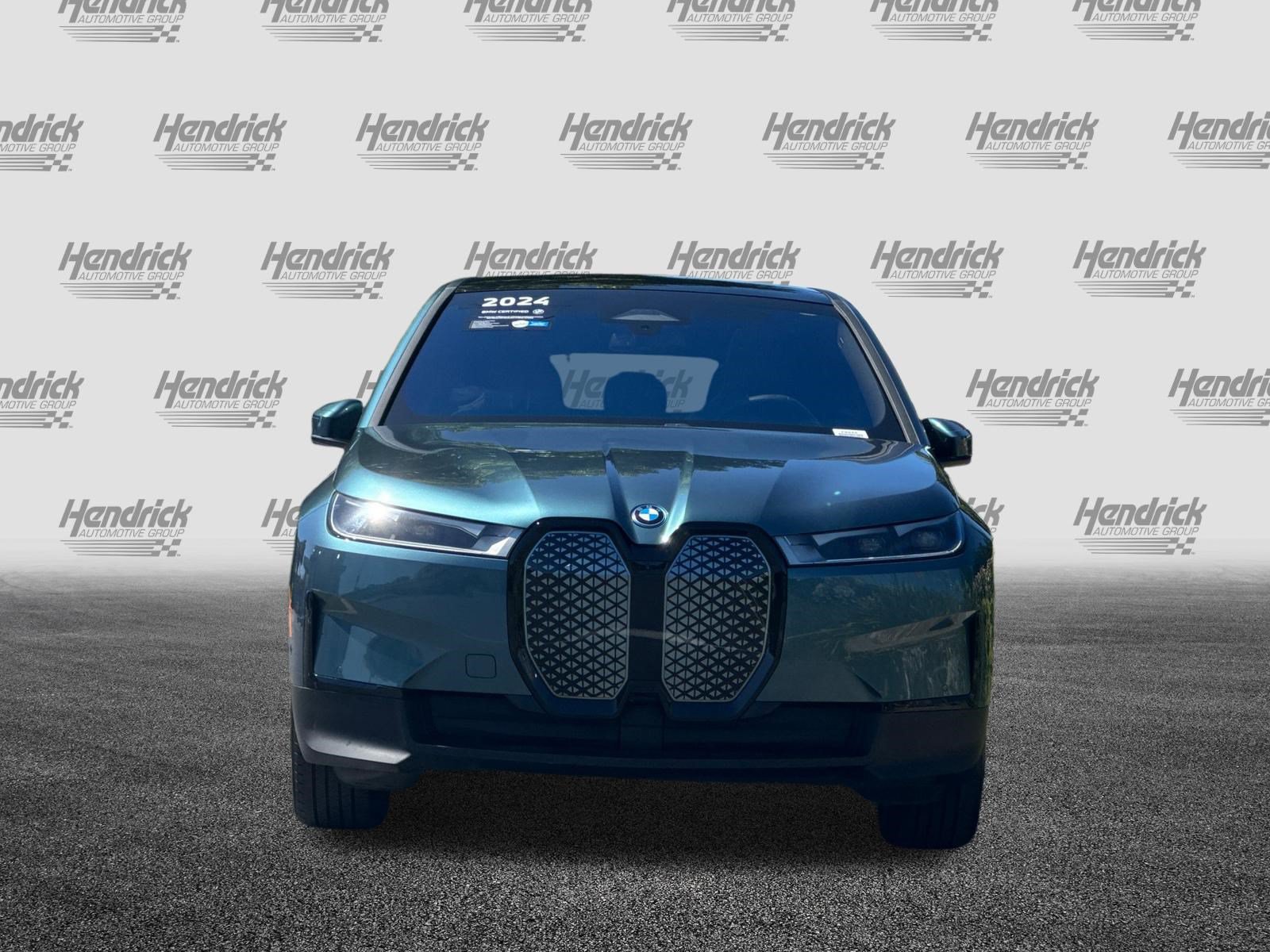 Used 2024 BMW iX xDrive50 AWD/4WD image 10