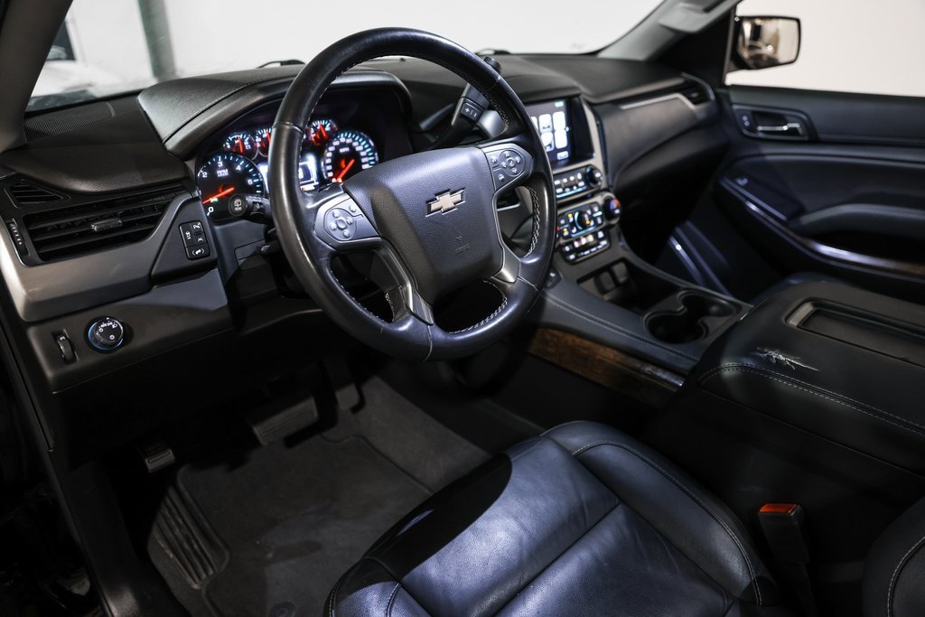 Used 2019 Chevrolet Suburban LT image 23