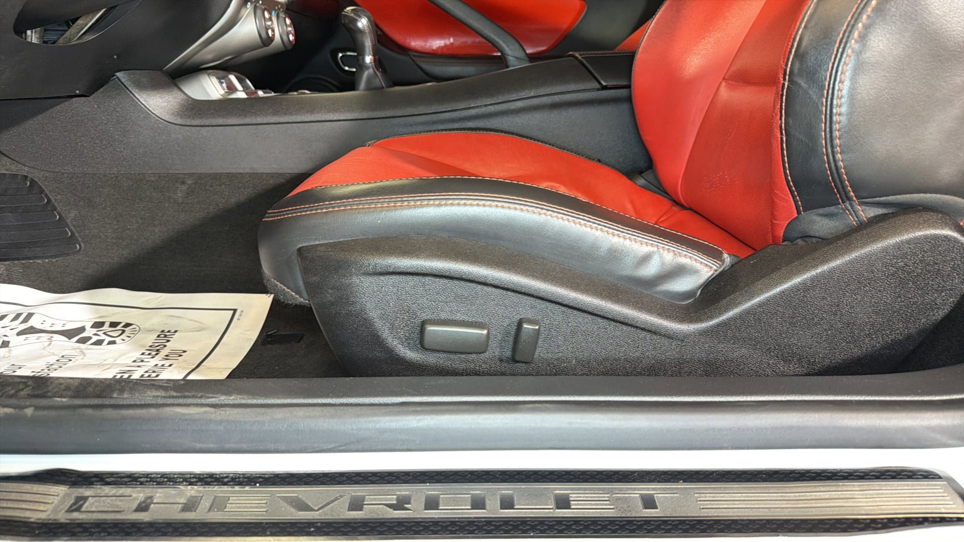 Used 2014 Chevrolet Camaro SS RWD image 19