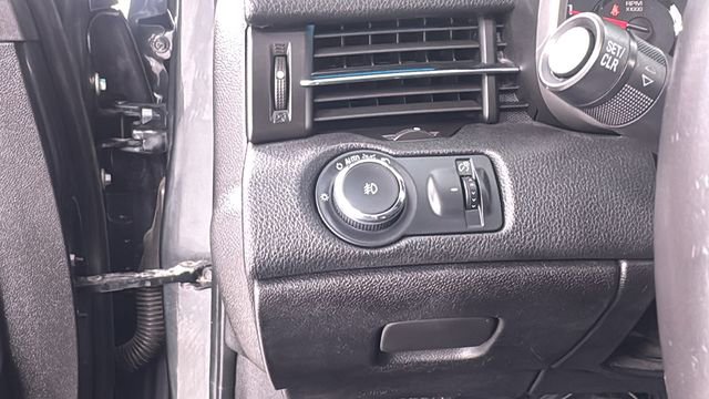 Used 2015 Chevrolet Malibu LT image 29