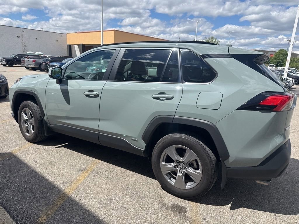 Used 2023 Toyota RAV4 XLE w/ Convenience Package AWD/4WD image 6