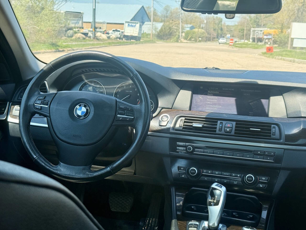 Used 2013 BMW 535i xDrive Sedan AWD/4WD image 21