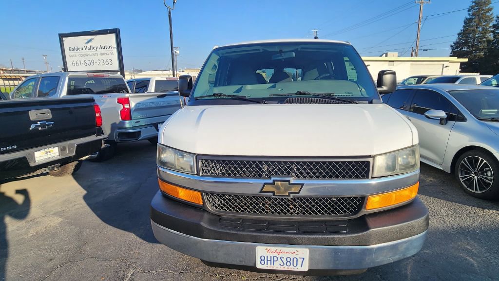 Used 2014 Chevrolet Express 2500 LT w/ LT Preferred Equipment Group image 8