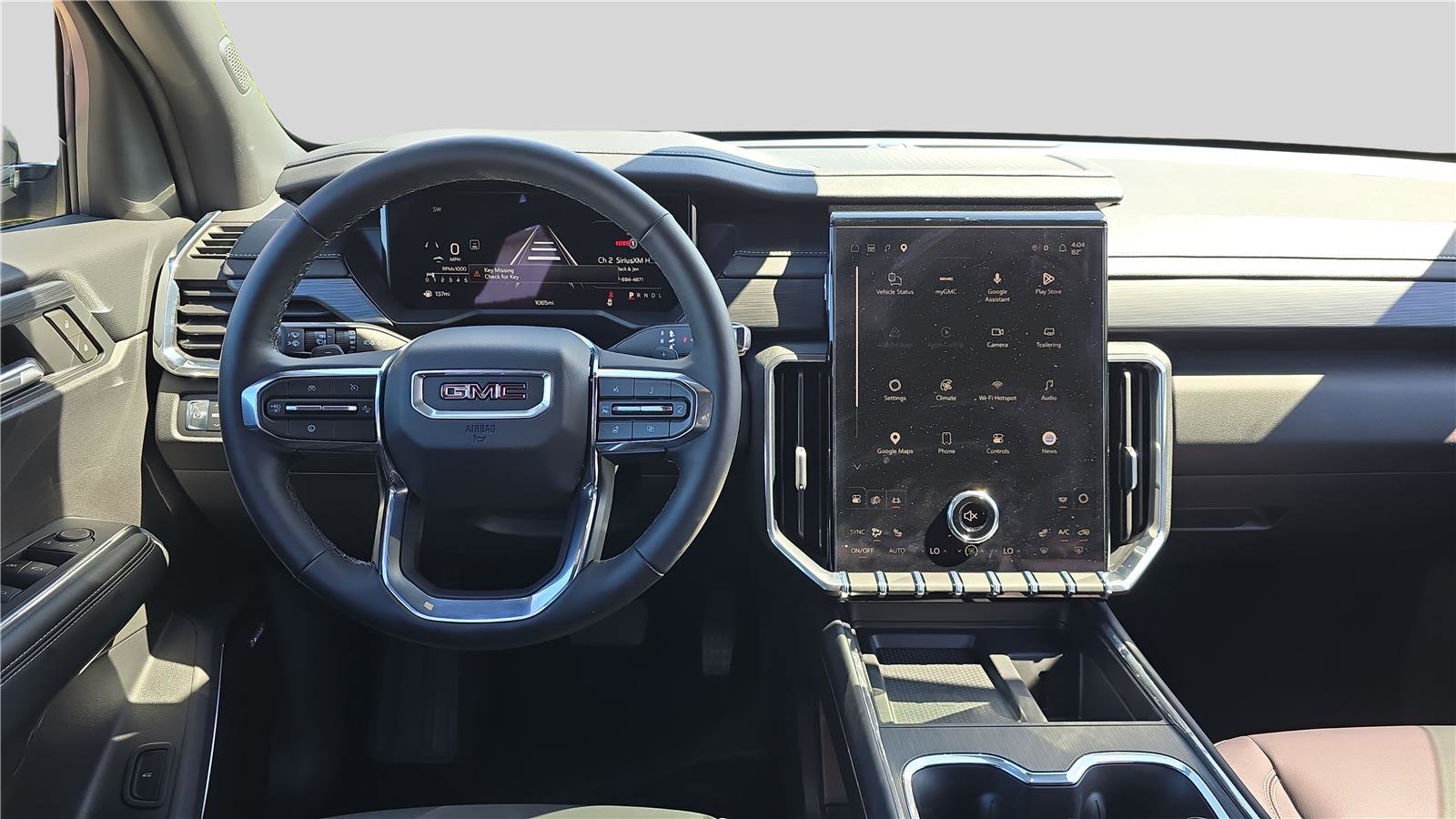 Used 2026 GMC Acadia Elevation w/ Elevation Premium Package FWD image 9
