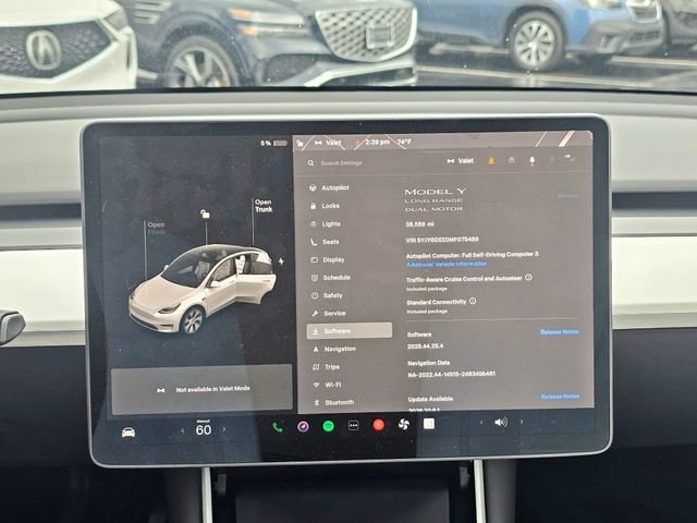 Used 2021 Tesla Model Y Long Range AWD/4WD image 37
