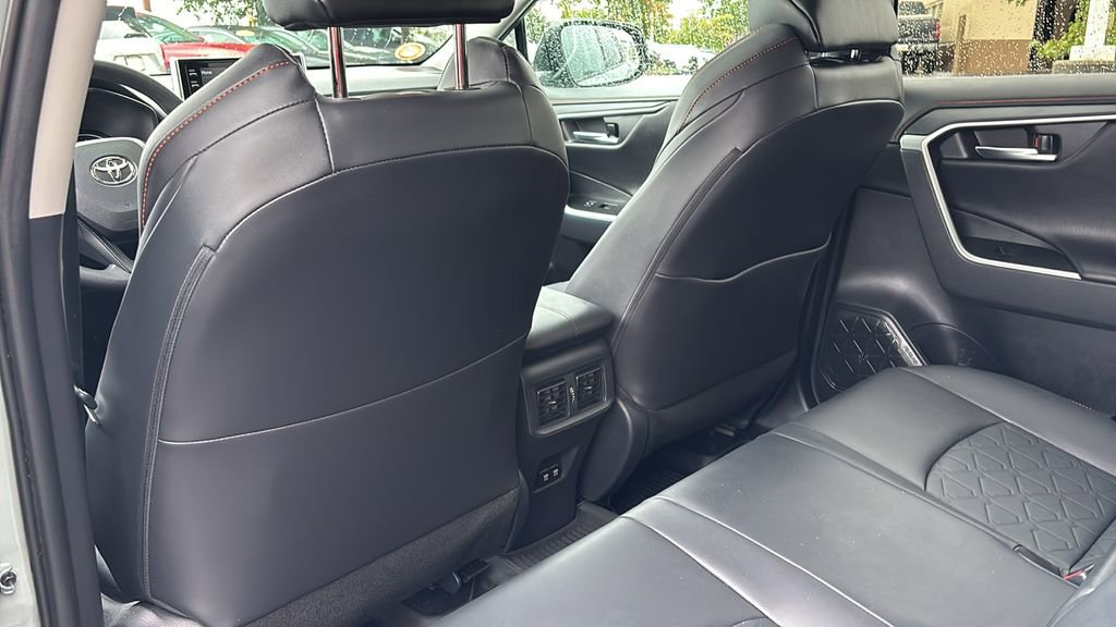 Used 2019 Toyota RAV4 Adventure image 31