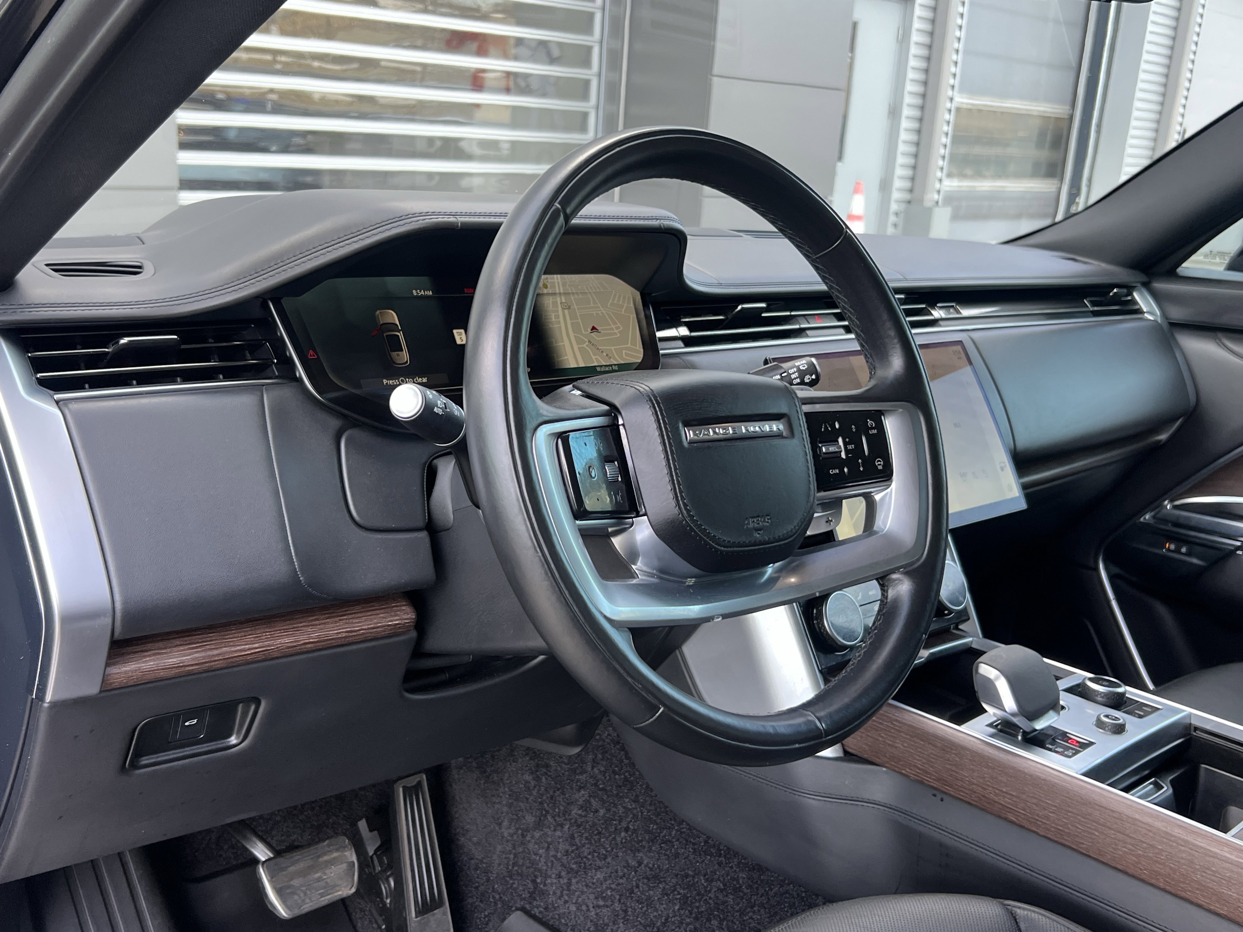 Certified 2023 Land Rover Range Rover SE image 21