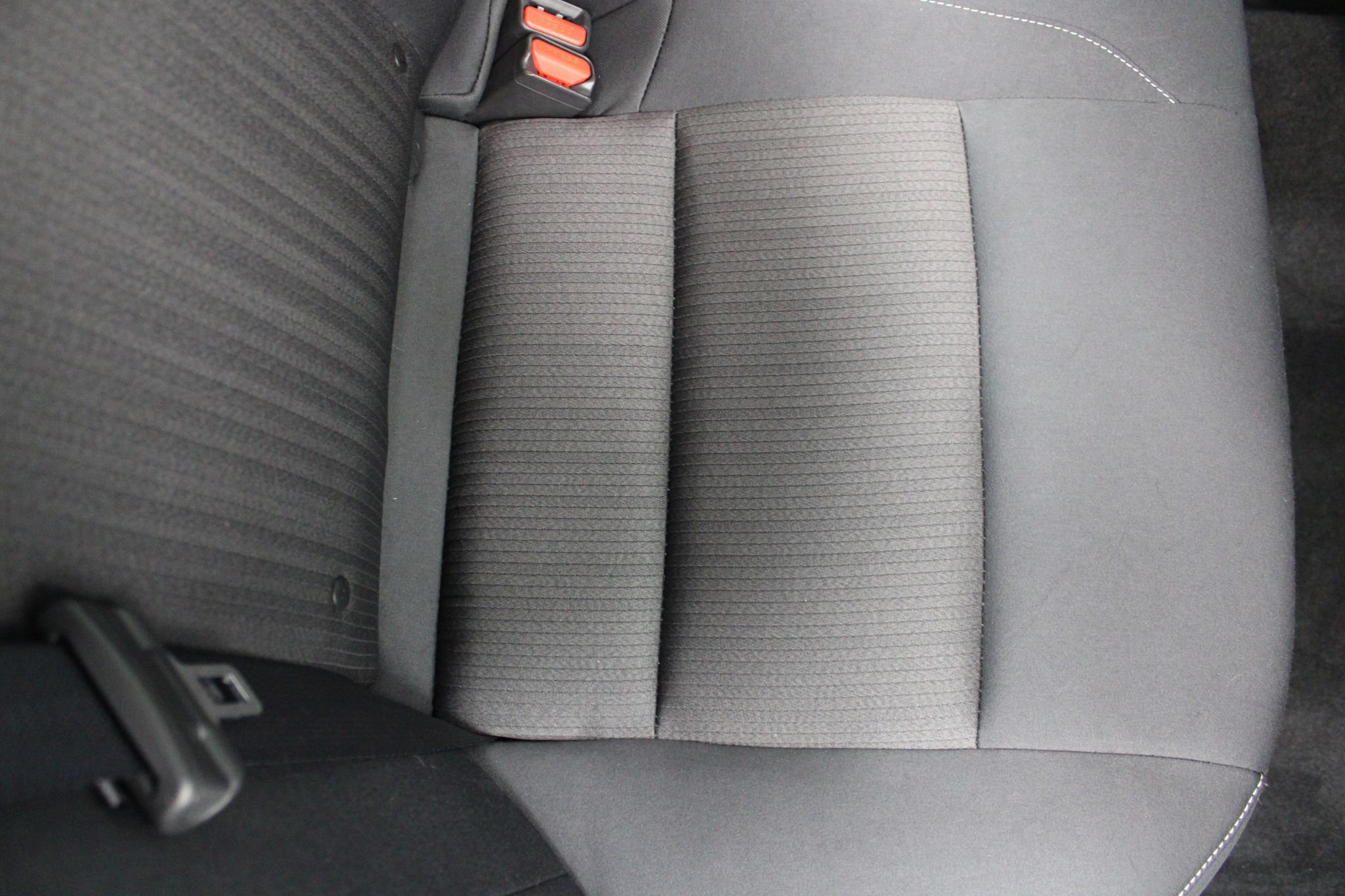 Used 2025 Nissan Altima 2.5 S FWD image 22