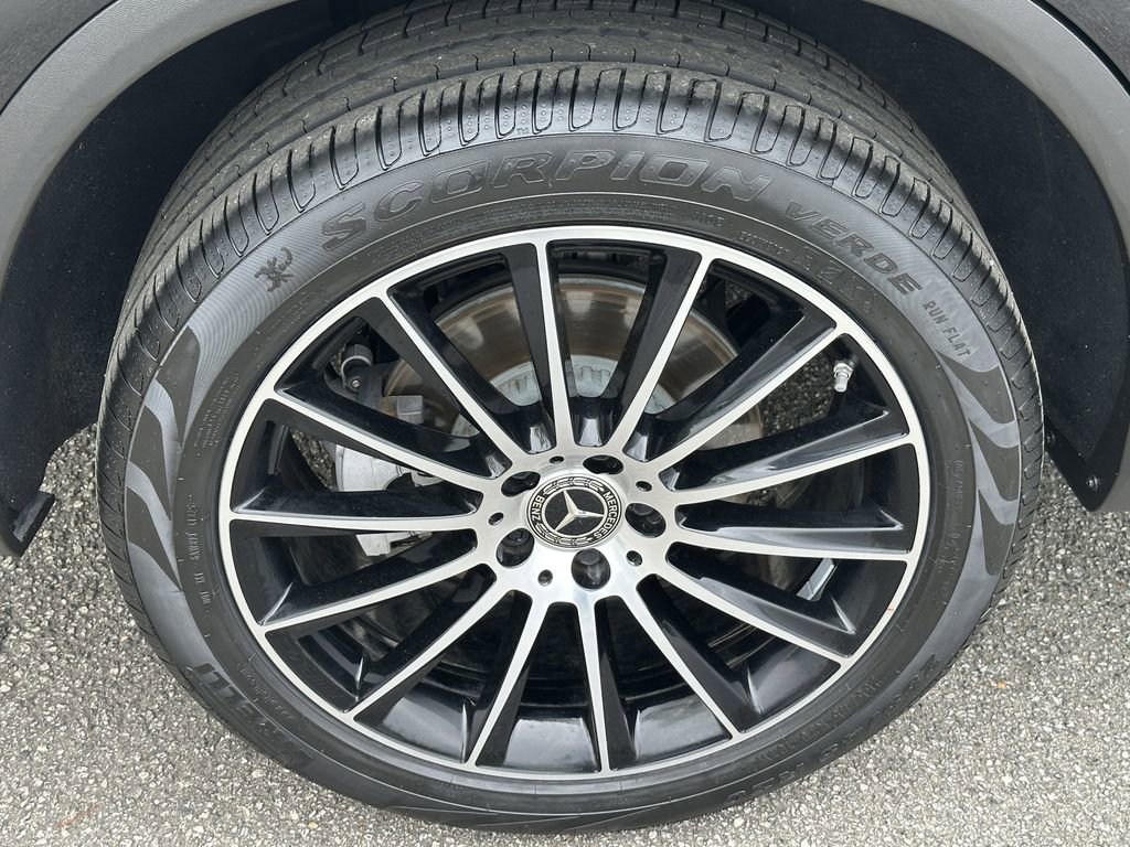 Certified 2022 Mercedes-Benz GLC 300 image 20
