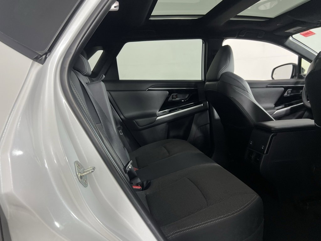 Used 2024 Toyota bZ4X XLE w/ Weather Package image 27