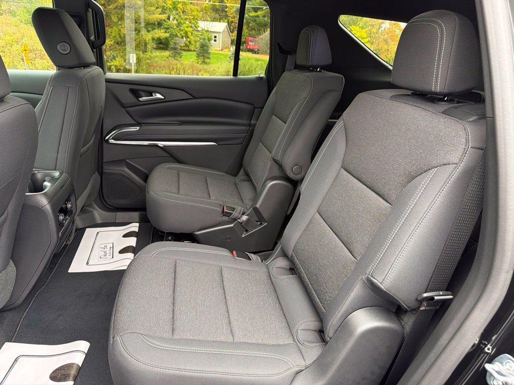 New 2027 Chevrolet Traverse LT AWD/4WD image 10