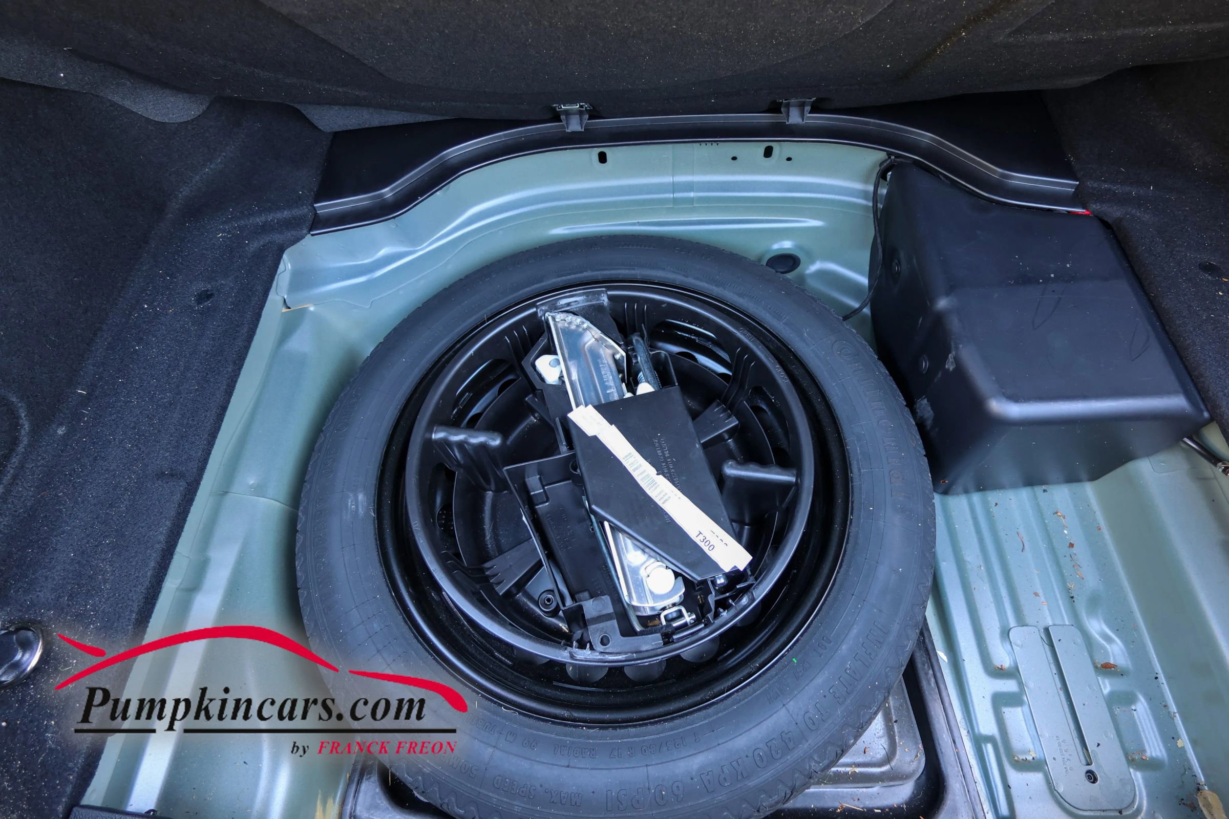 Used 2014 Mercedes-Benz C 300 4MATIC Sedan image 12