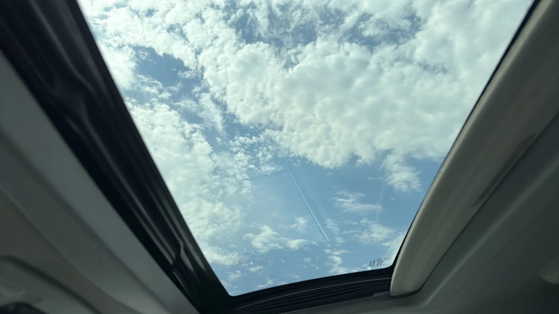 Used 2019 Toyota Sienna XLE image 43