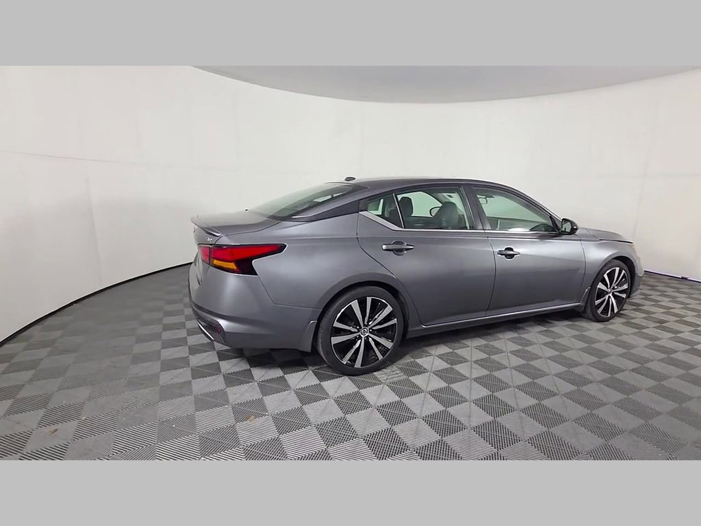 Used 2022 Nissan Altima 2.5 SR image 39