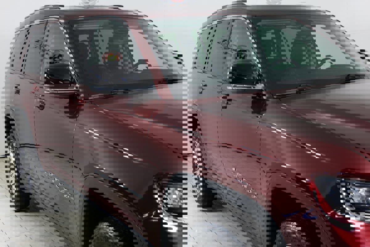 Used 2022 Jeep Grand Cherokee L Limited image 38