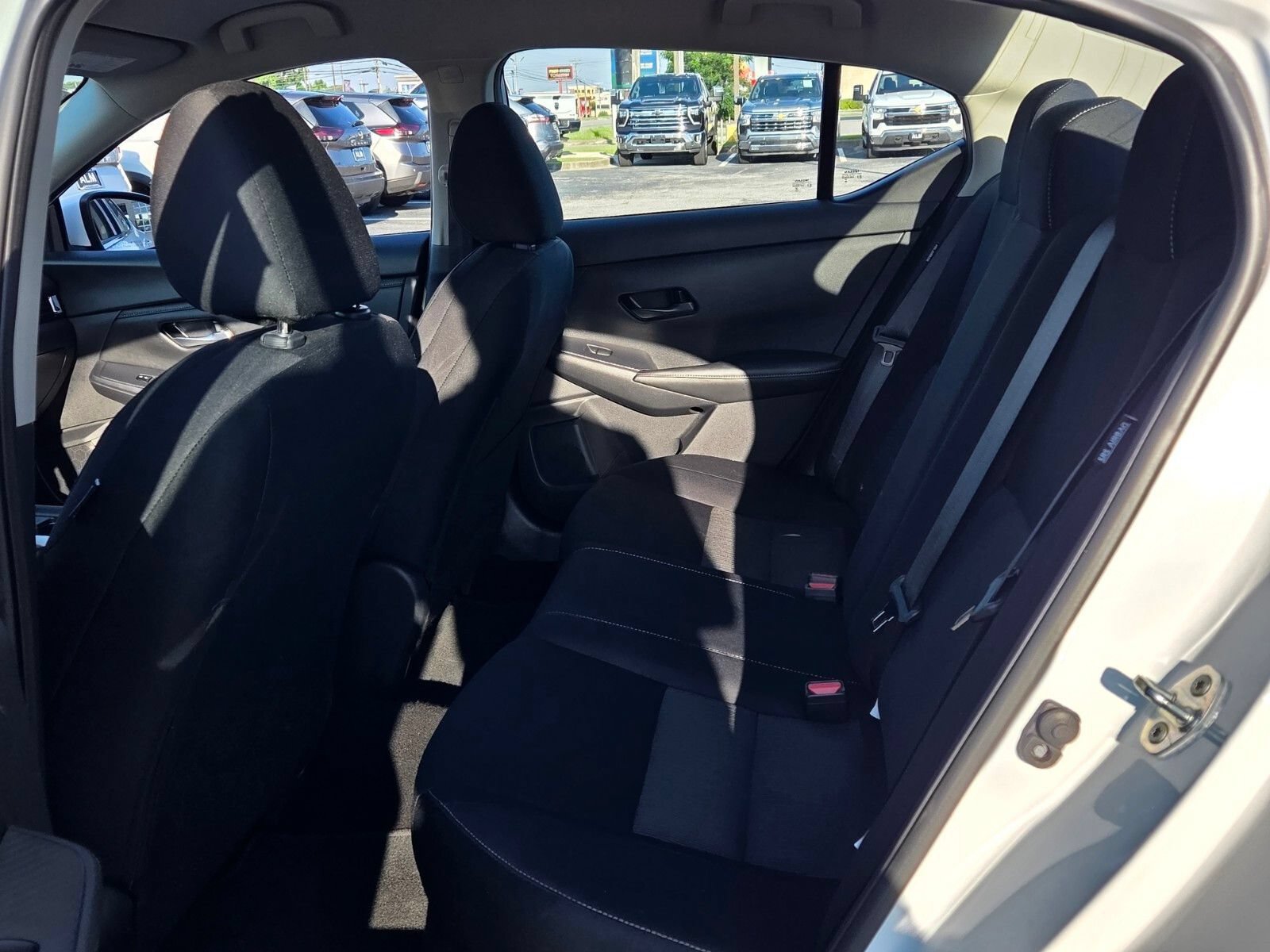 Used 2024 Nissan Sentra SV FWD image 6