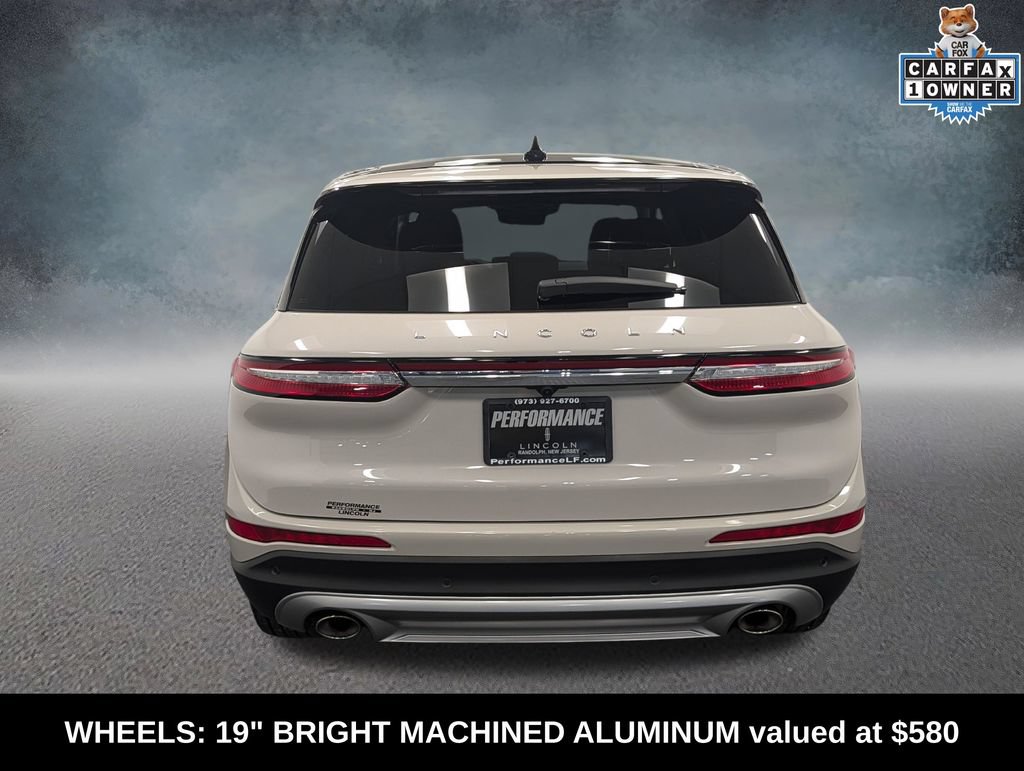Used 2024 Lincoln Corsair AWD w/ Equipment Group 101A image 5
